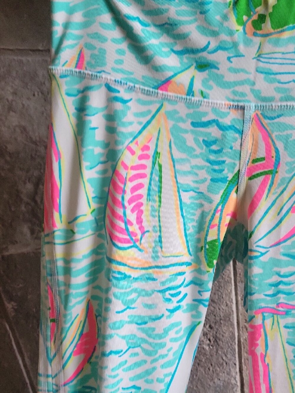 Lilly Pulitzer Aqua Blue and Green Logo Capri Leggings